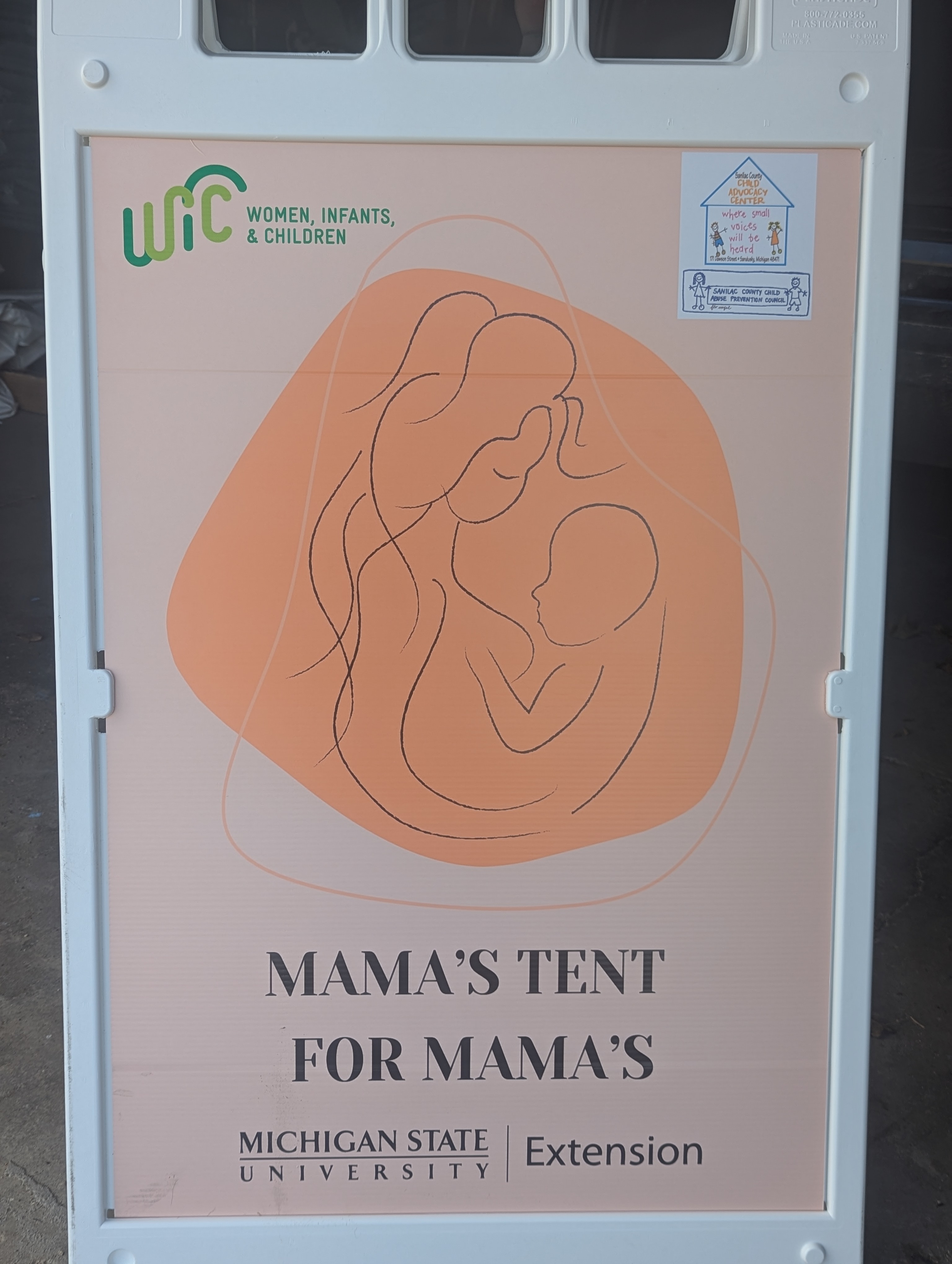 Mamas tent sign.jpg